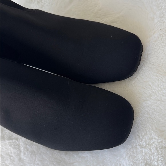 DONALD PLINER Cassidy Knee-High Boots in Black - Picture 11 of 12